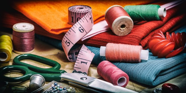Master the Basics: 10 Essential Sewing Projects for Beginner Crafters